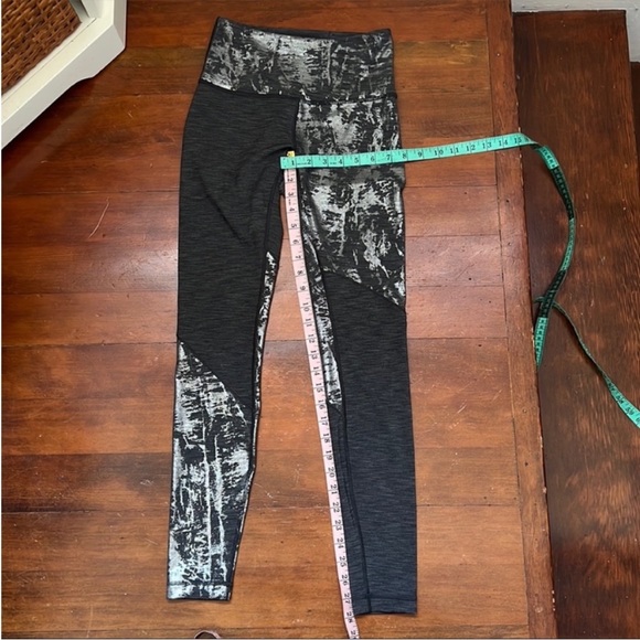 Lululemon Wunder Under High-Rise Tight *Foil 28" - Picture 9 of 10